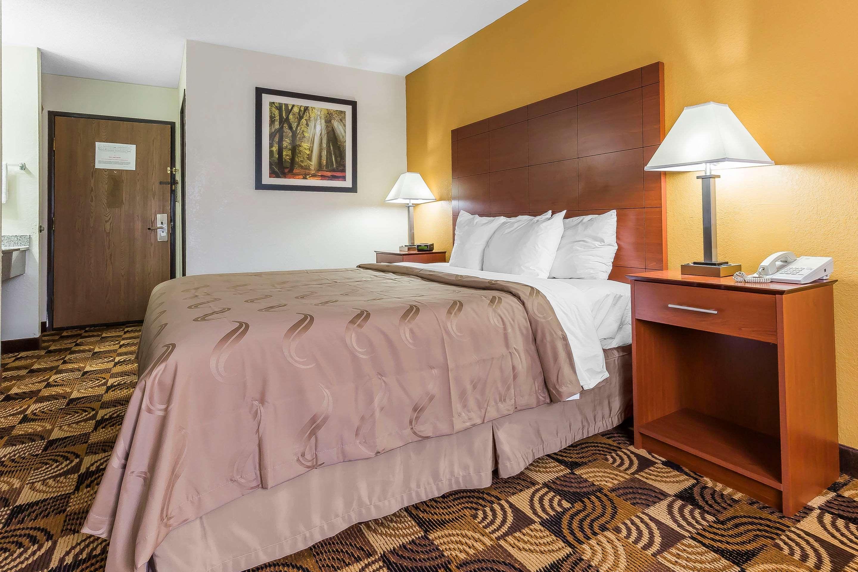 Quality Inn Sycamore - Dekalb Eksteriør billede