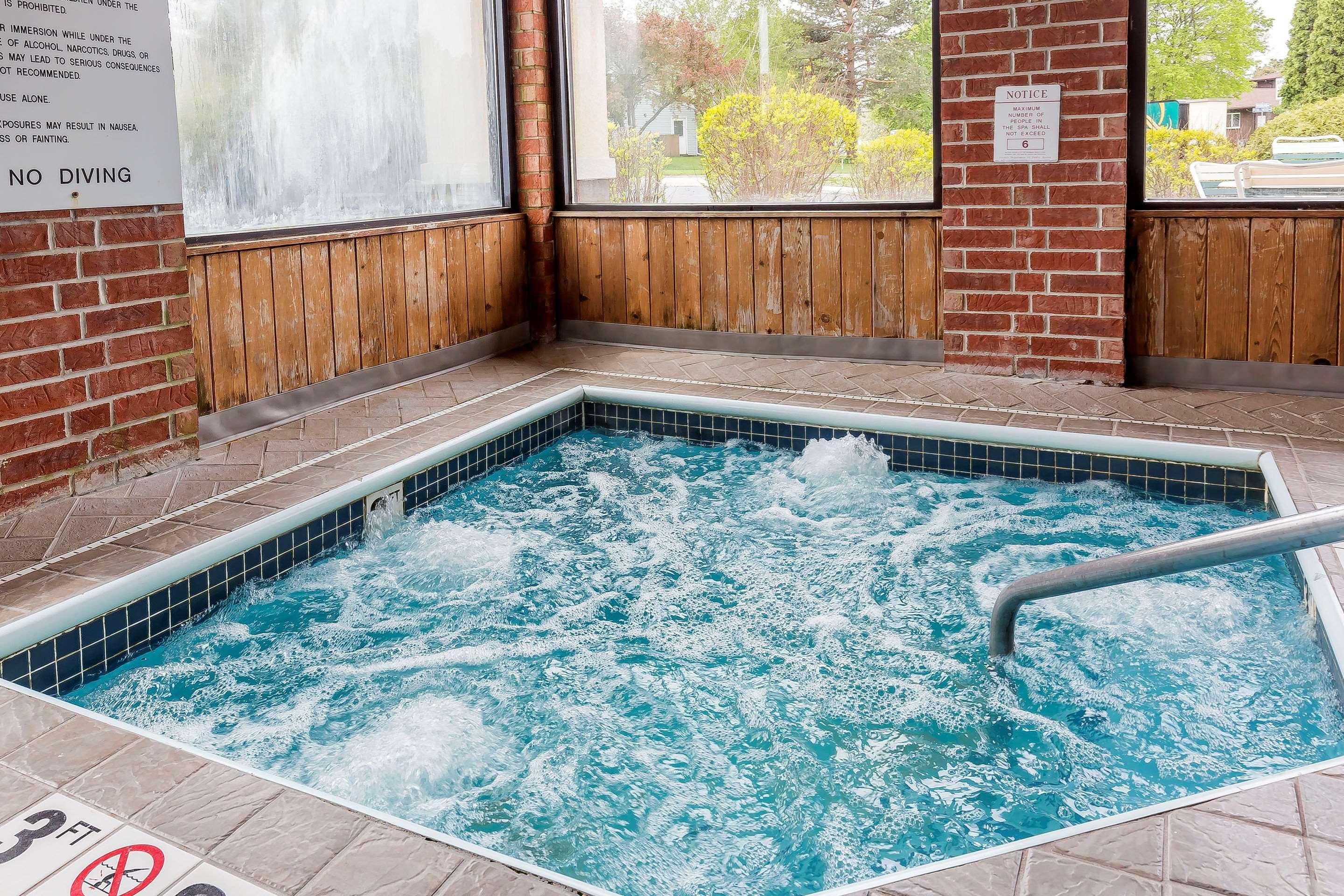 Quality Inn Sycamore - Dekalb Eksteriør billede