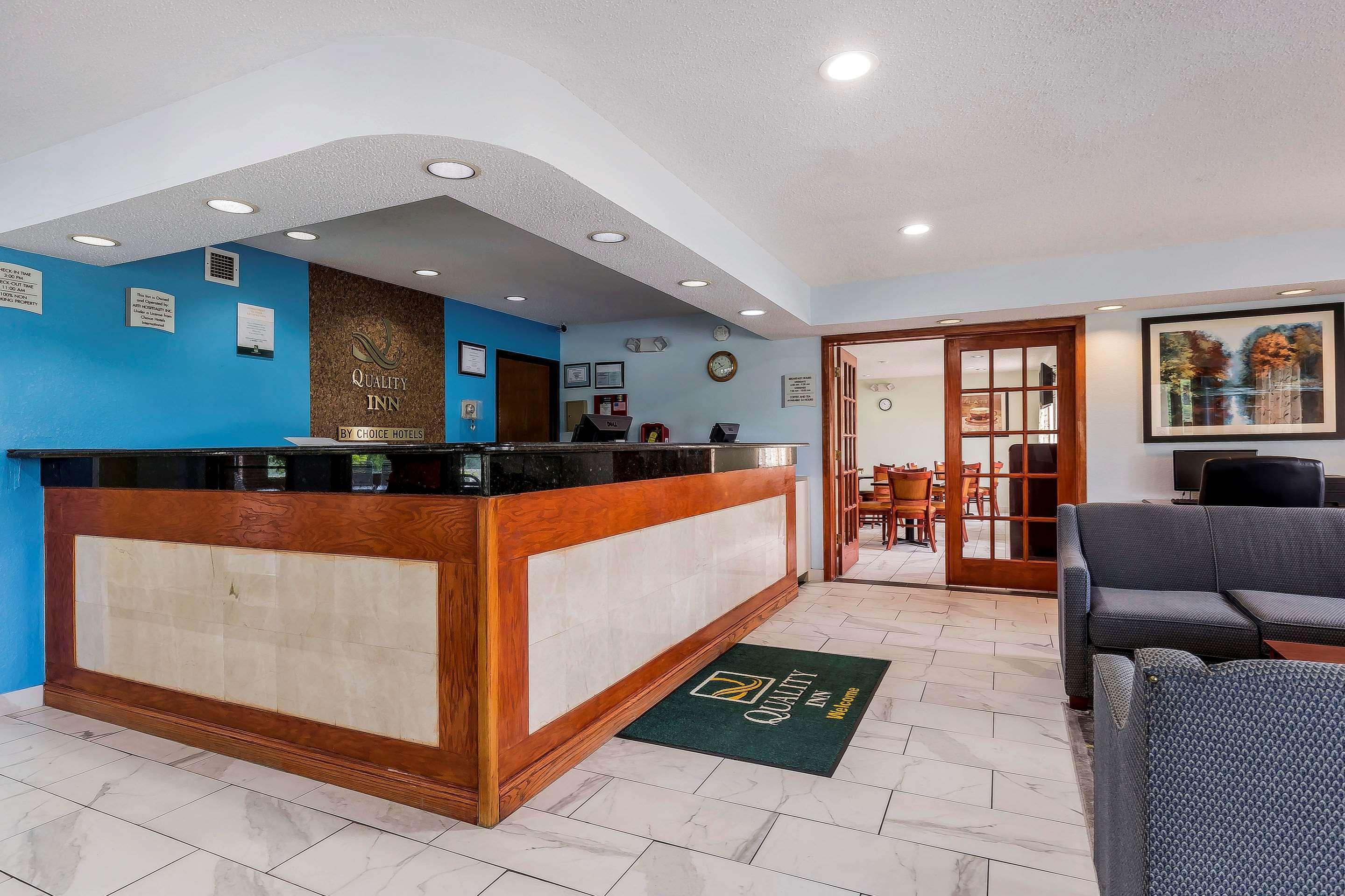 Quality Inn Sycamore - Dekalb Eksteriør billede