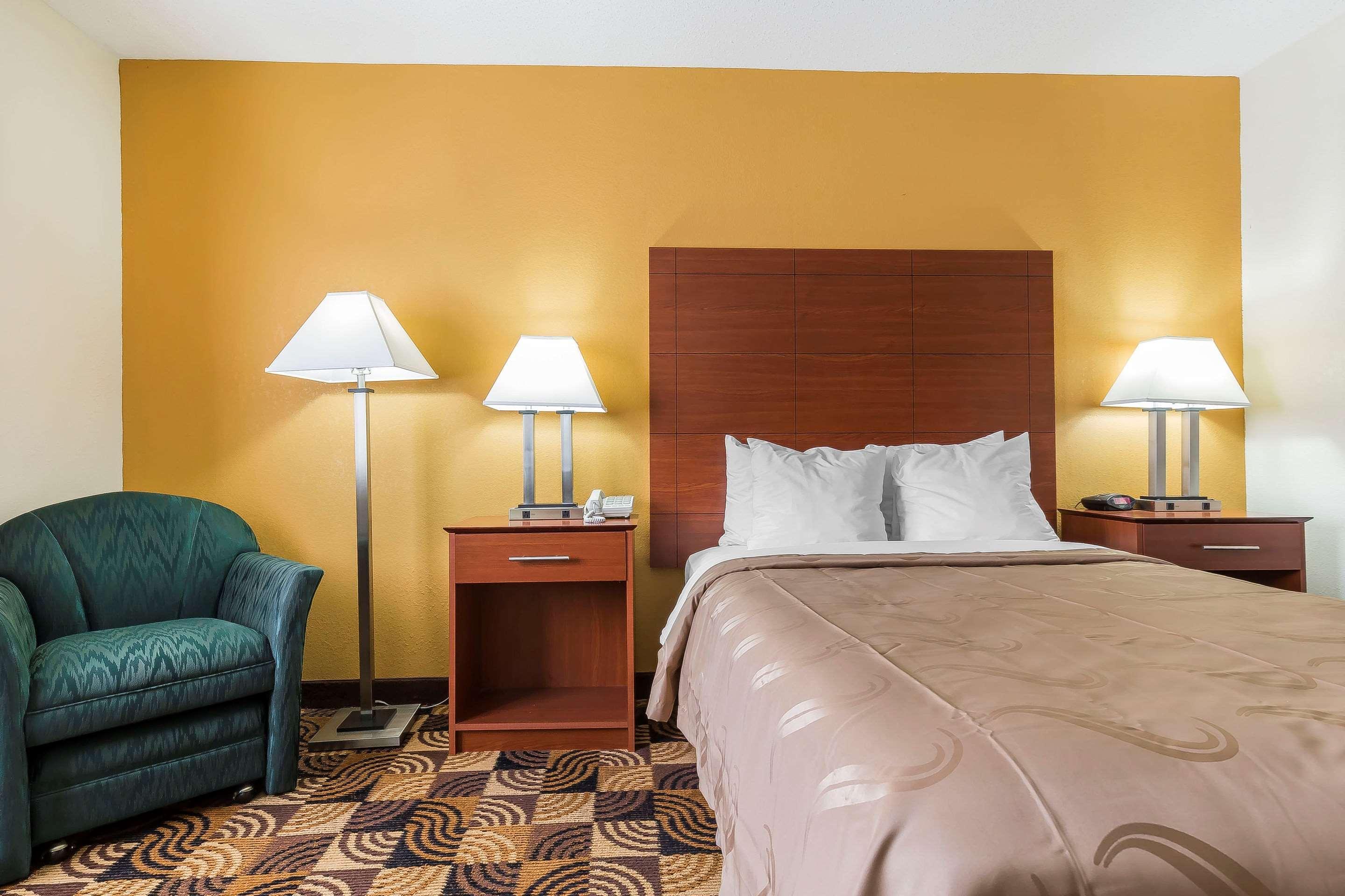 Quality Inn Sycamore - Dekalb Eksteriør billede
